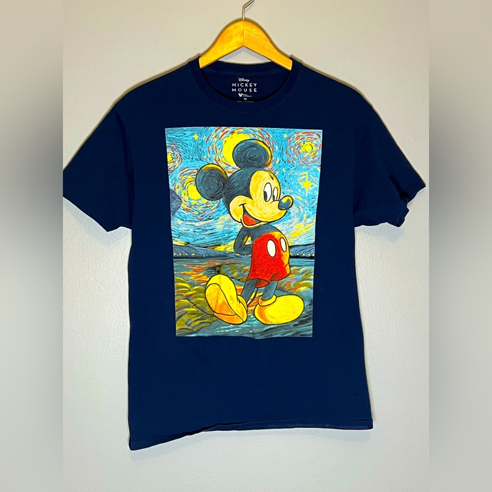 Disney Mickey Mouse Graphic Tee Size Medium Adult